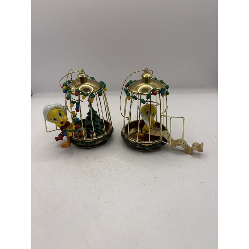 Vtg Looney Tunes Collectible Ornaments Tweety Bird in Cage Set Of 2 Bradford Exc